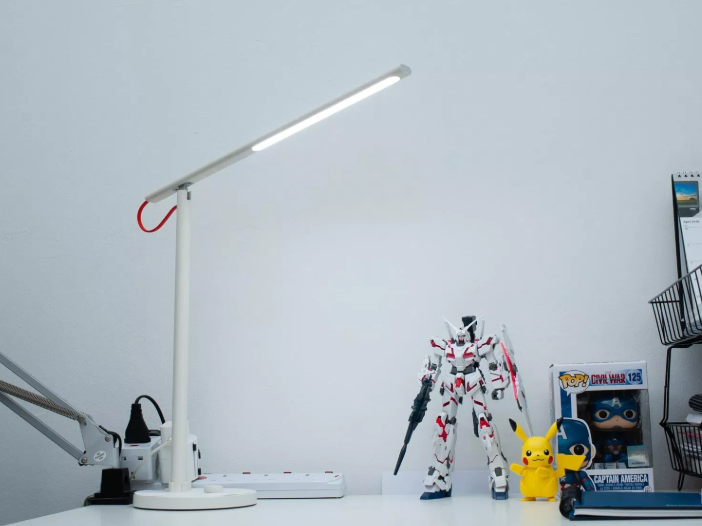 Лампа настольная Xiaomi Mi LED Desk Lamp: Фото 6