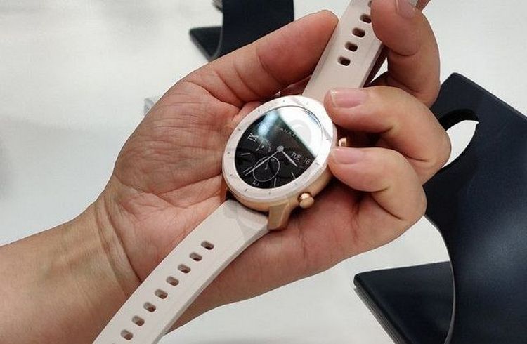 Умные часы Xiaomi Amazfit GTR 42mm Pink