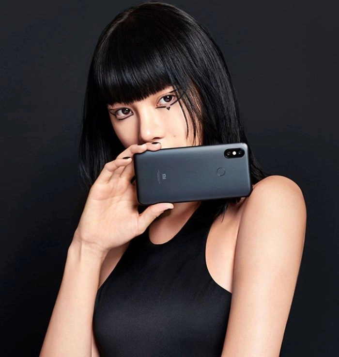 Купить Смартфон Xiaomi Mi A2 32Gb Black