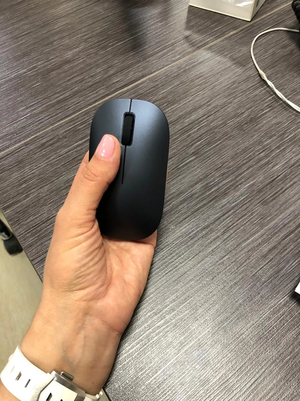 Фотография Беспроводная мышь Xiaomi Mi Wireless Mouse Black