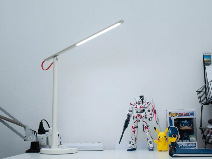Лампа настольная Xiaomi Mi LED Desk Lamp заказать