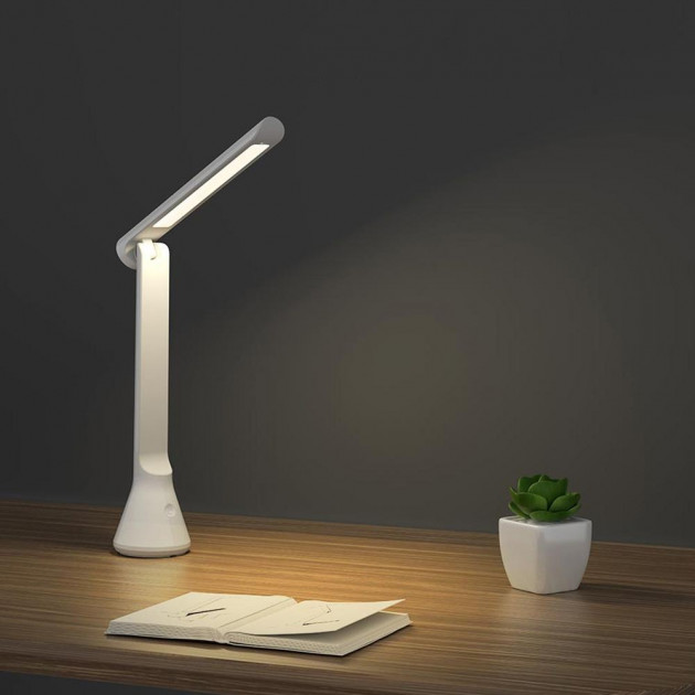 Фотография Лампа настольная Xiaomi Yeelight Folding Table Lamp Z1 White (YLTD11YL)